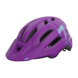 Kask młodzieżowy GIRO Fixture II Junior fioletowy -widok pod kątem